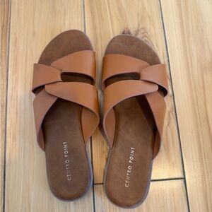 Women's Tan Slide Sandals